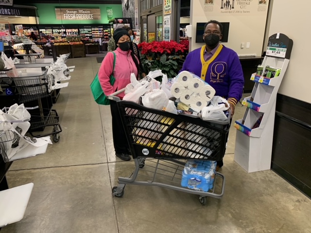 third_district_food_giveaway_20211226_1